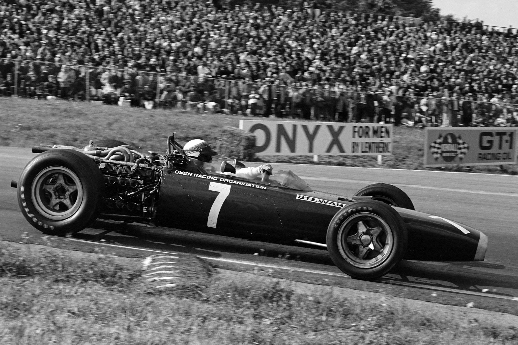 Jackie Stewart, BRM P115.
