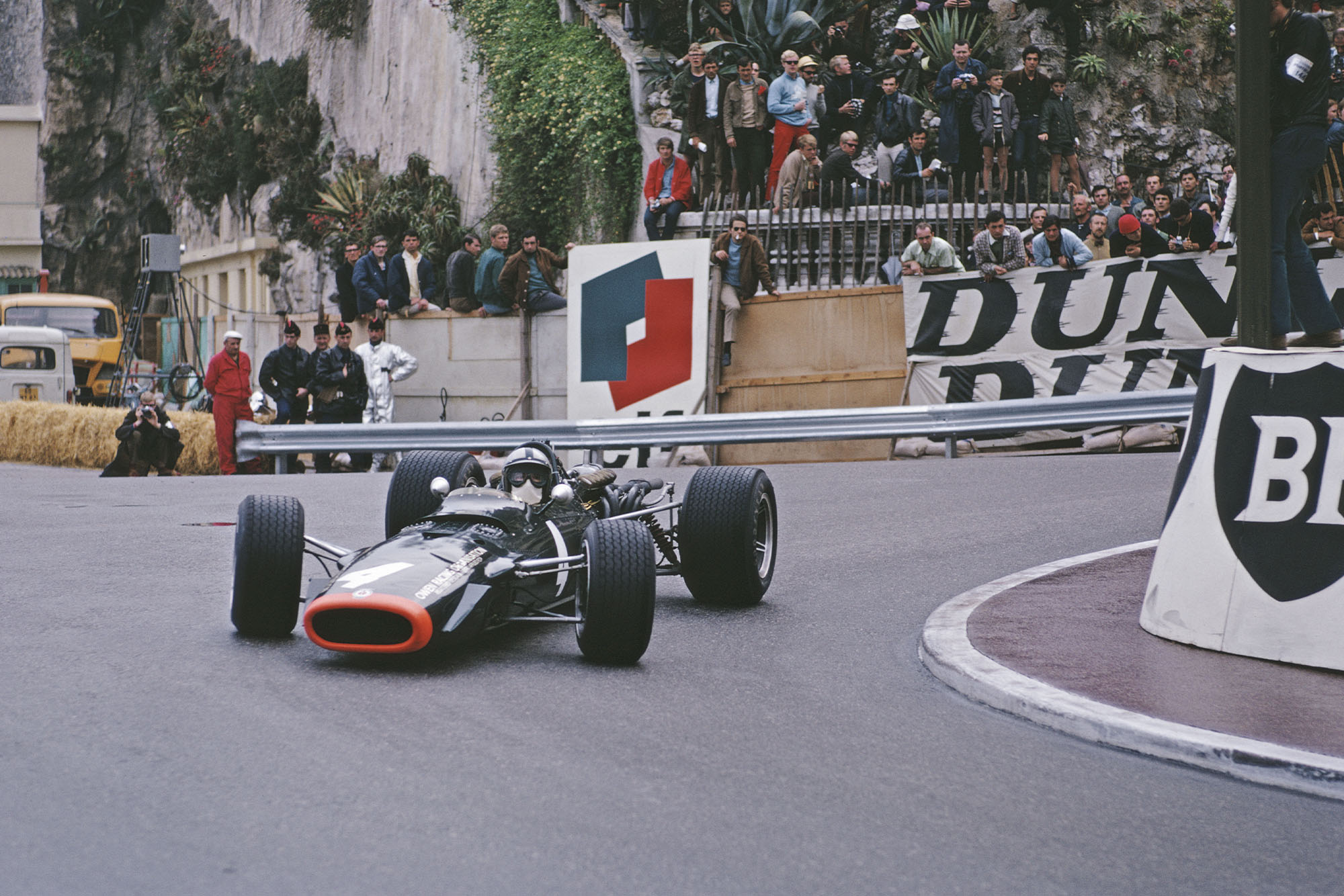 Pedro Rodríguez, BRM P133.