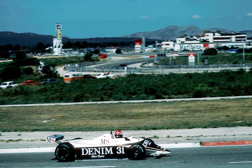 Eddie Cheever in a Osella FA1.