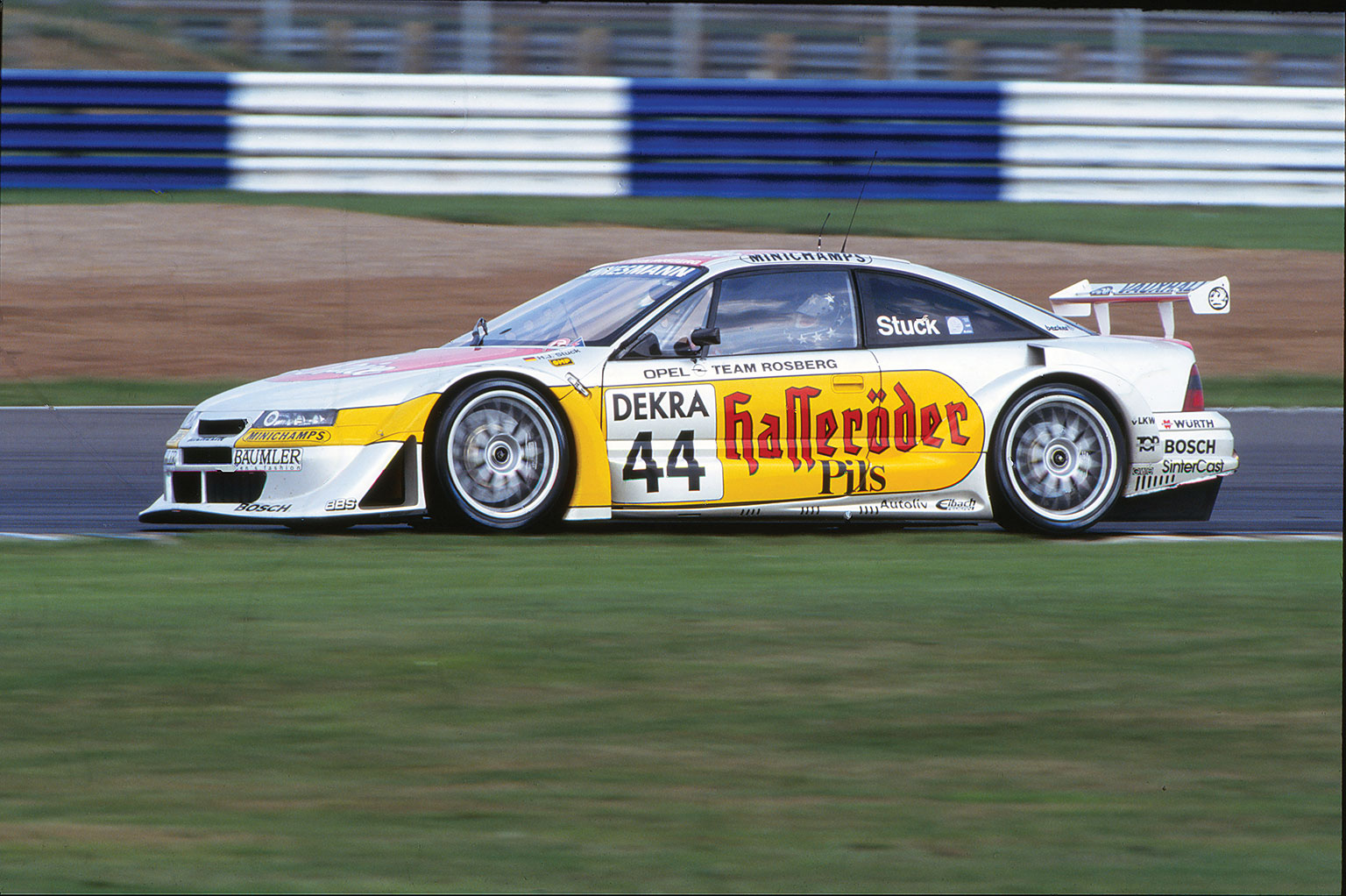 Stuck96OpelITCSilverstone