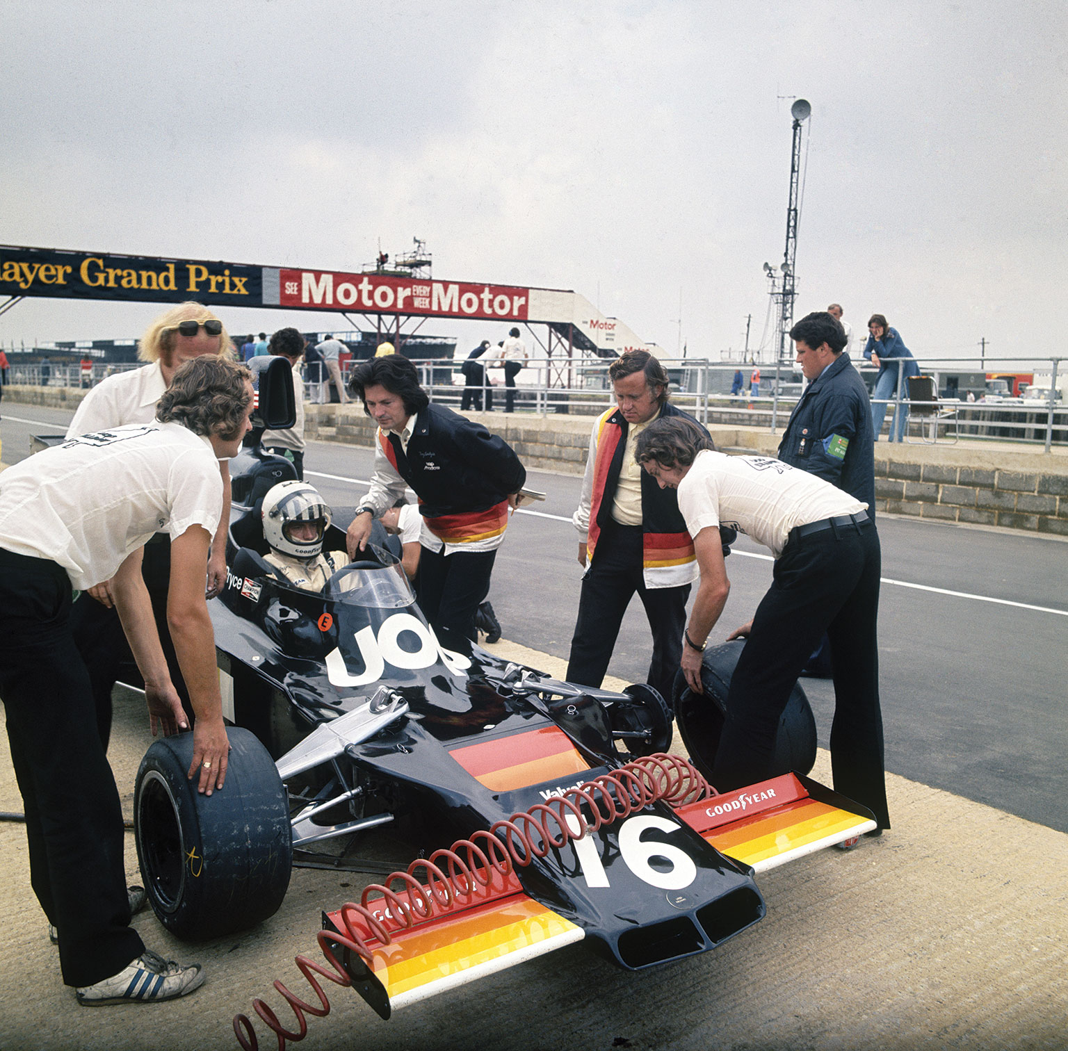 1975SilverstonePryceLAT