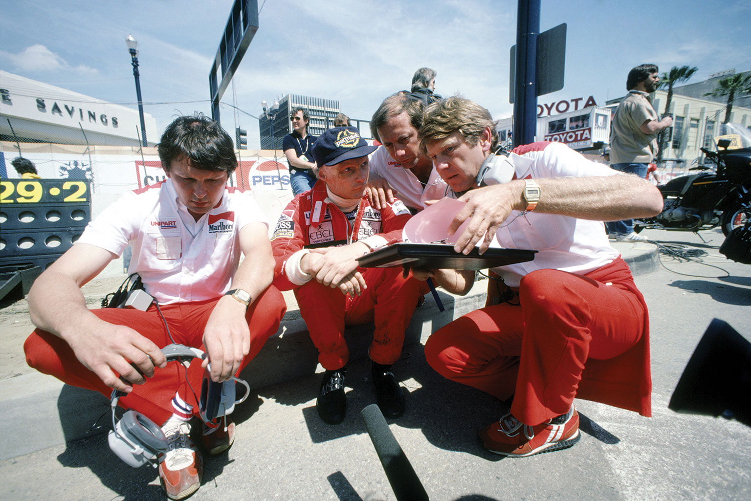 1982DennisLaudaLATLBa