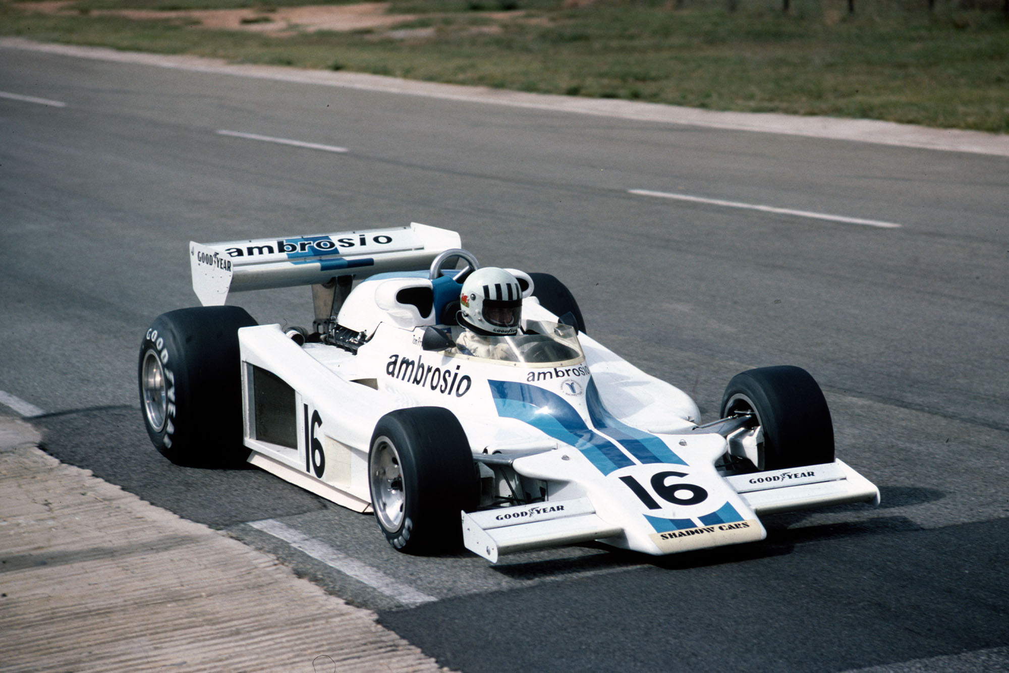 Tom Pryce (Shadow) at the 1977 South African Gran Prix, Kyalami.
