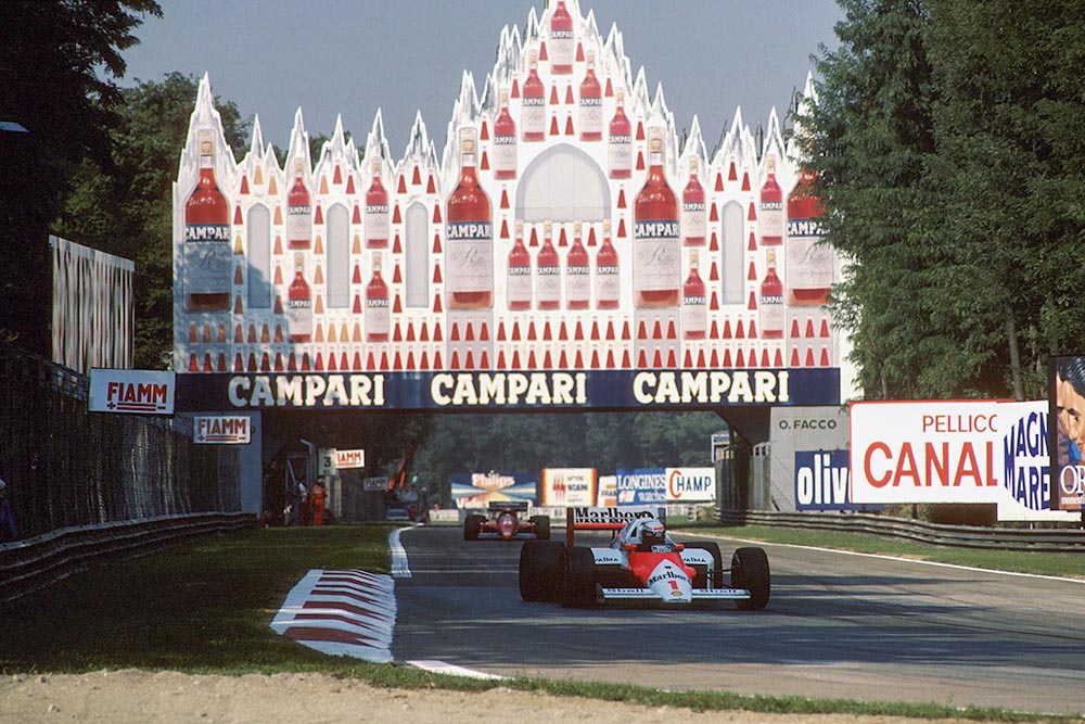 Alain Prost (McLaren MP4/2C) was belatedly disqualified for changing to the spare car after the start of the parade lap.