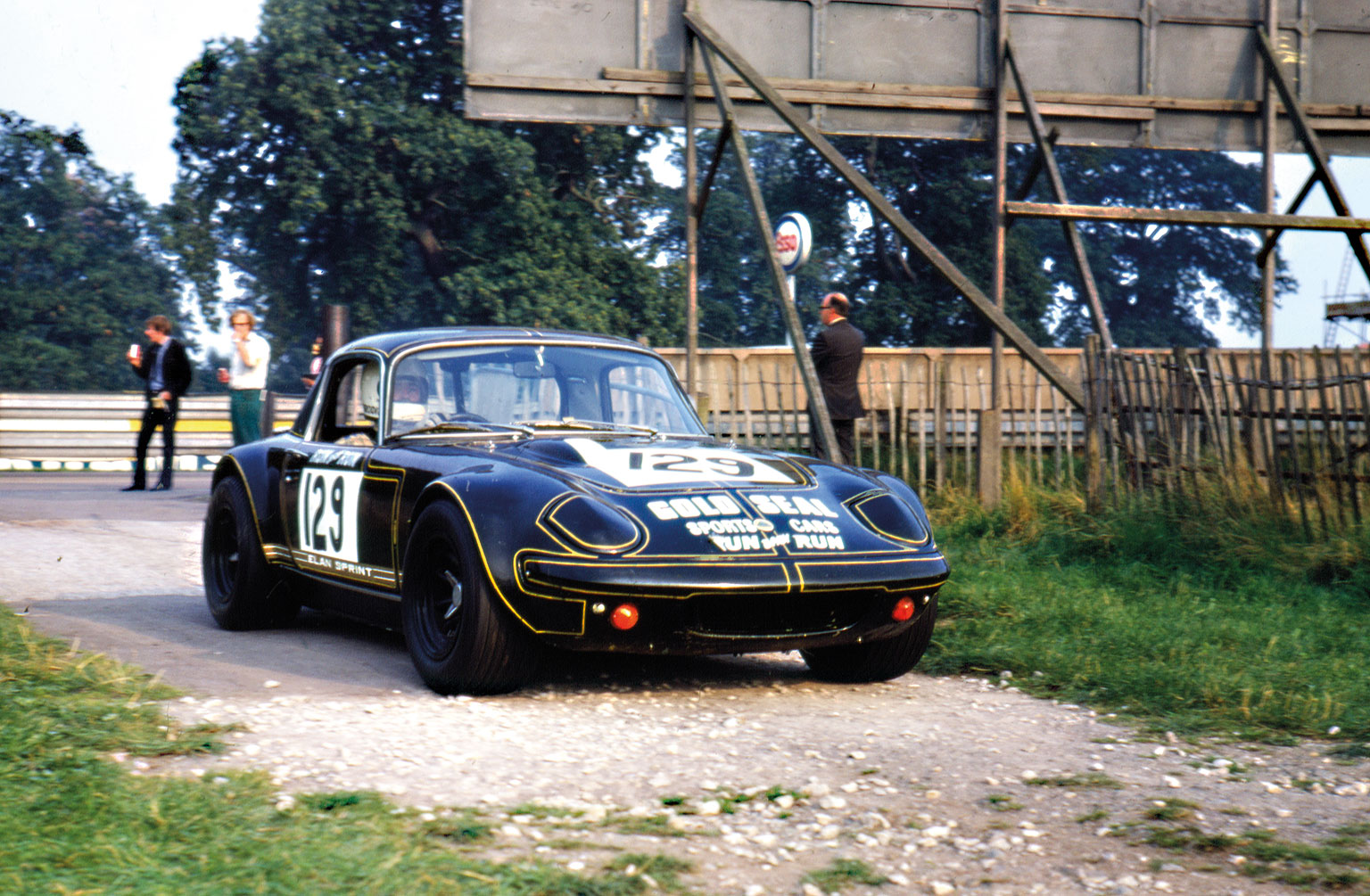 1971AlanCoxSTP-Modsports—Oulton-Park-18-Sept-1971