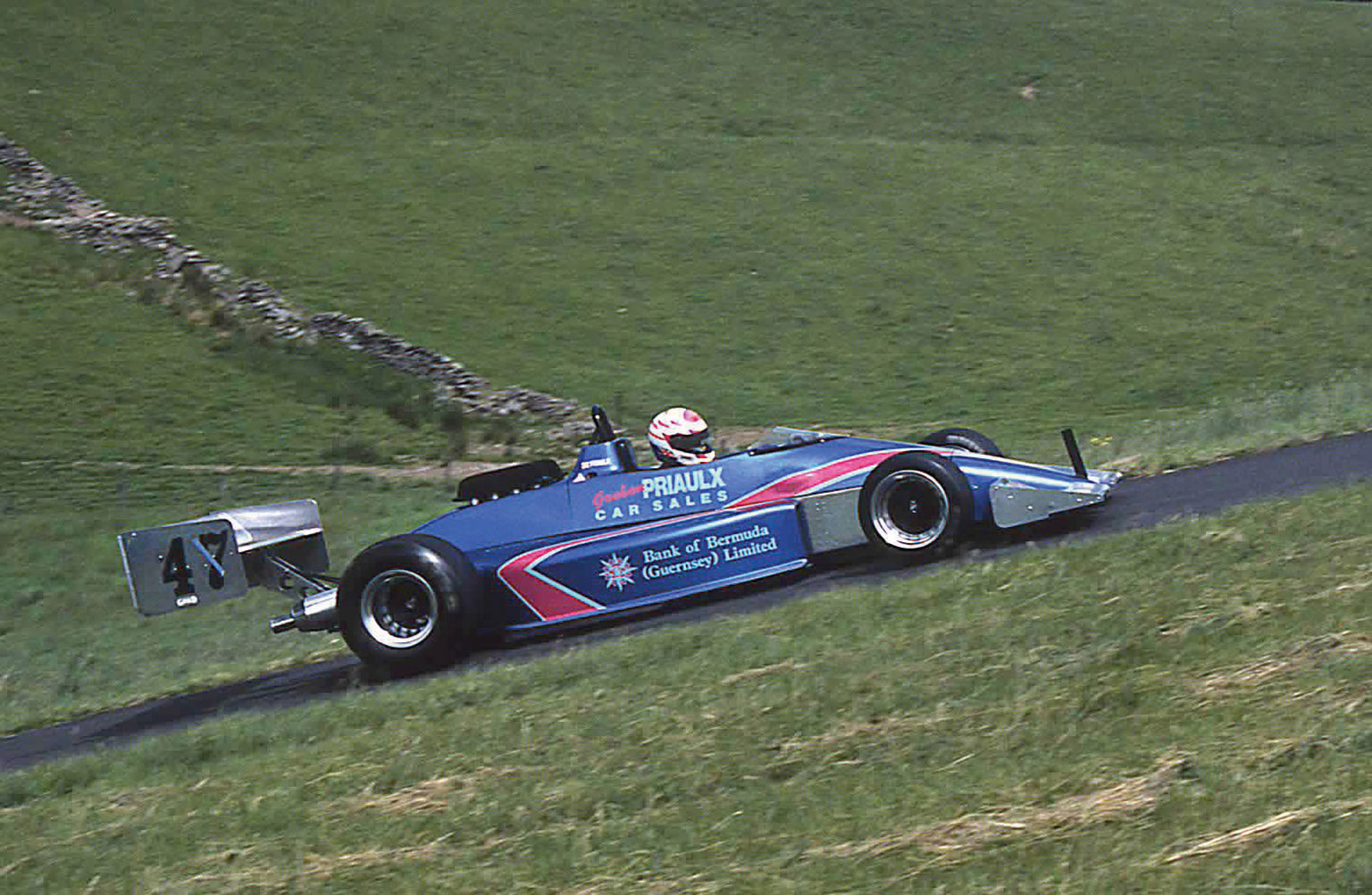1995SteveWilkinsonDoune-June-BHC-95—Andy-P-climbs-East-Brae