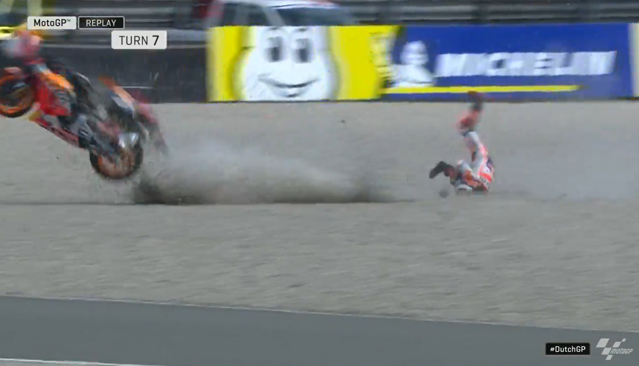 Jorge Lorenzo suffers a fractured vertebrae during the Dutch TT