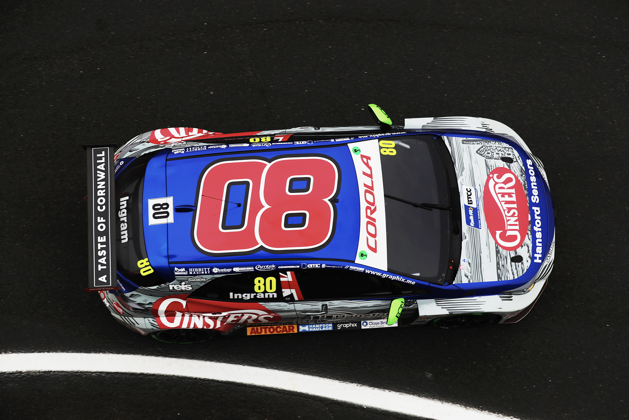 Overhead shot of Tom Ingram in the 2019 BTCC Toyota Corolla