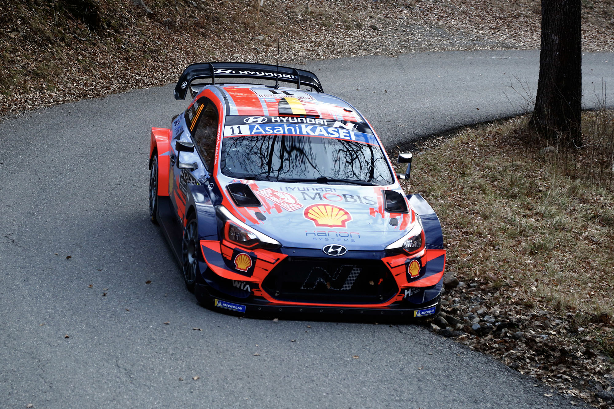 Neuville_mc20