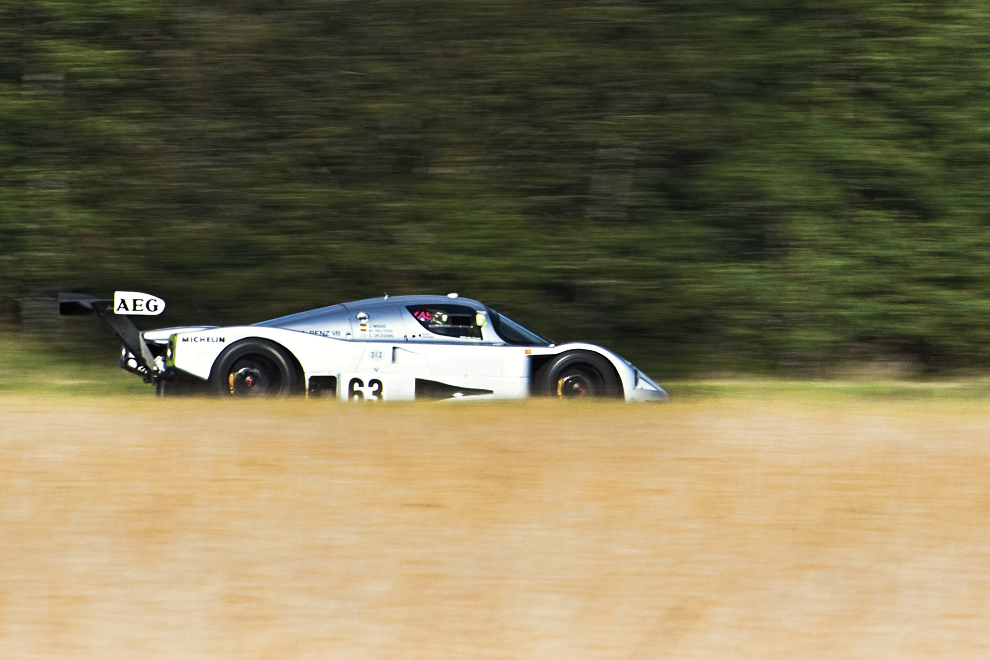 Sauber C9 side