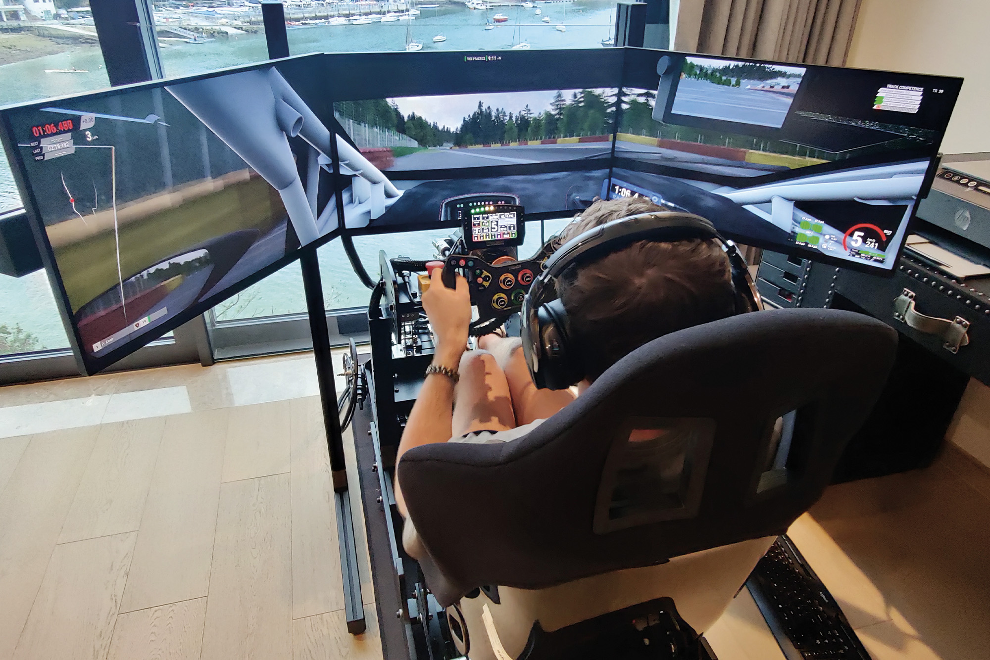 Racing sim