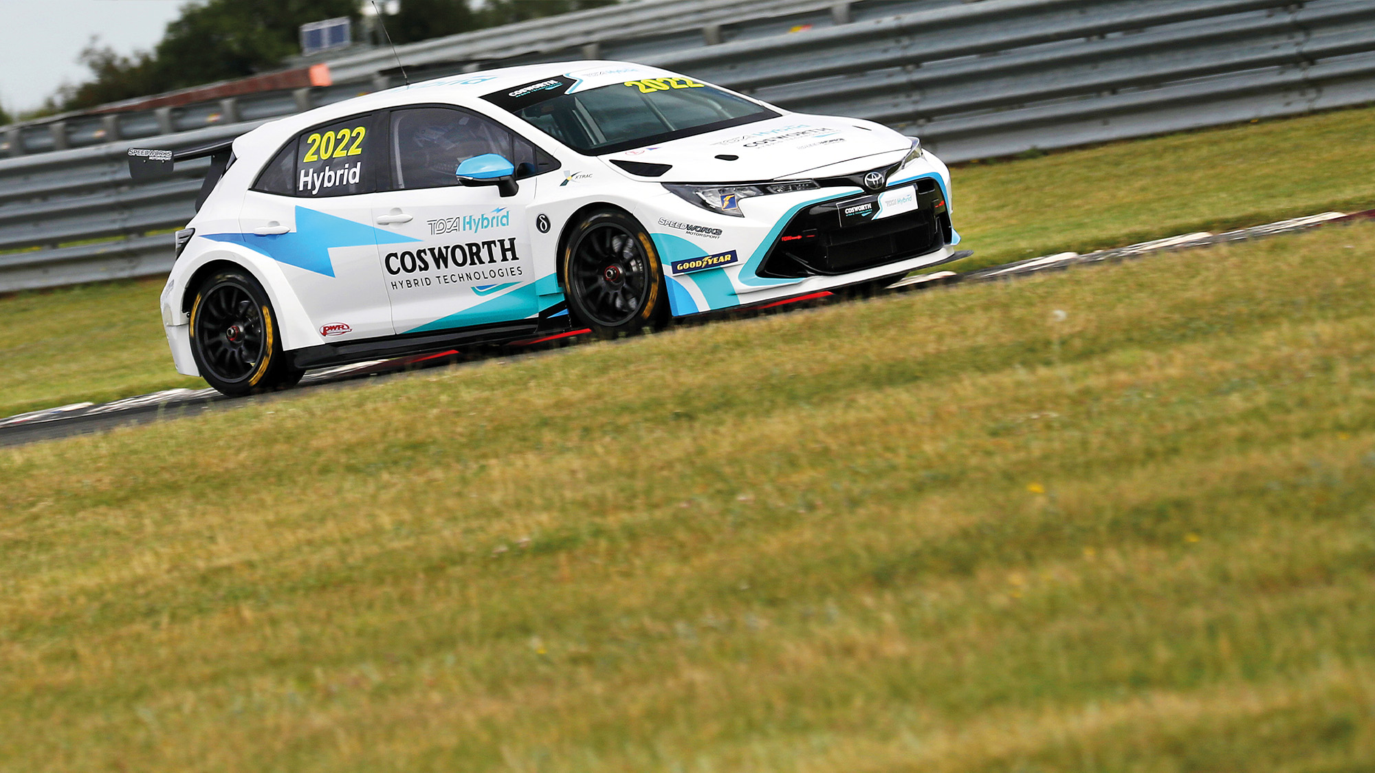 Circuit test of the 2022 specification BTCC hybrid Toyota