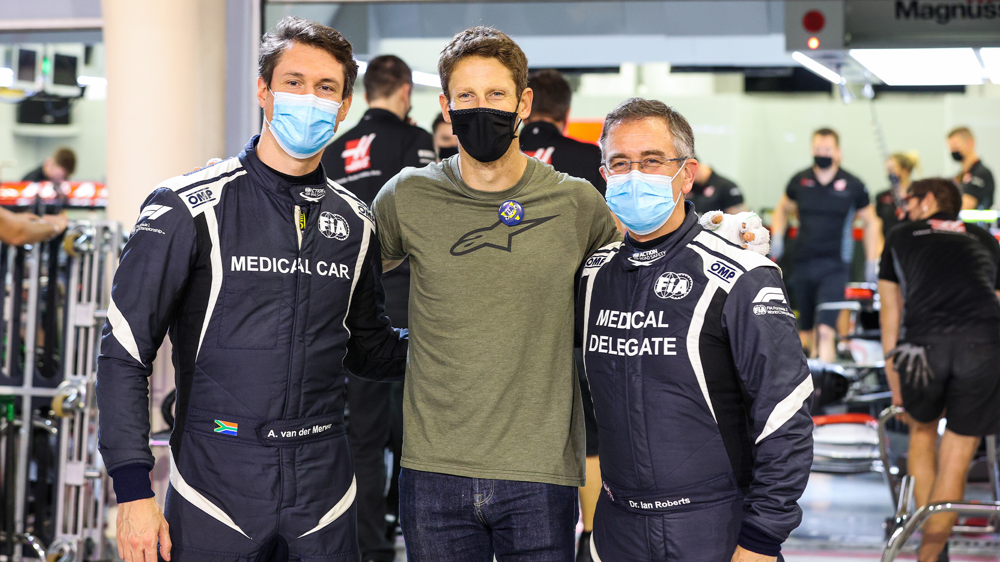 Romain Grosjean with Dr Ian Roberts and Alan van der Merwe