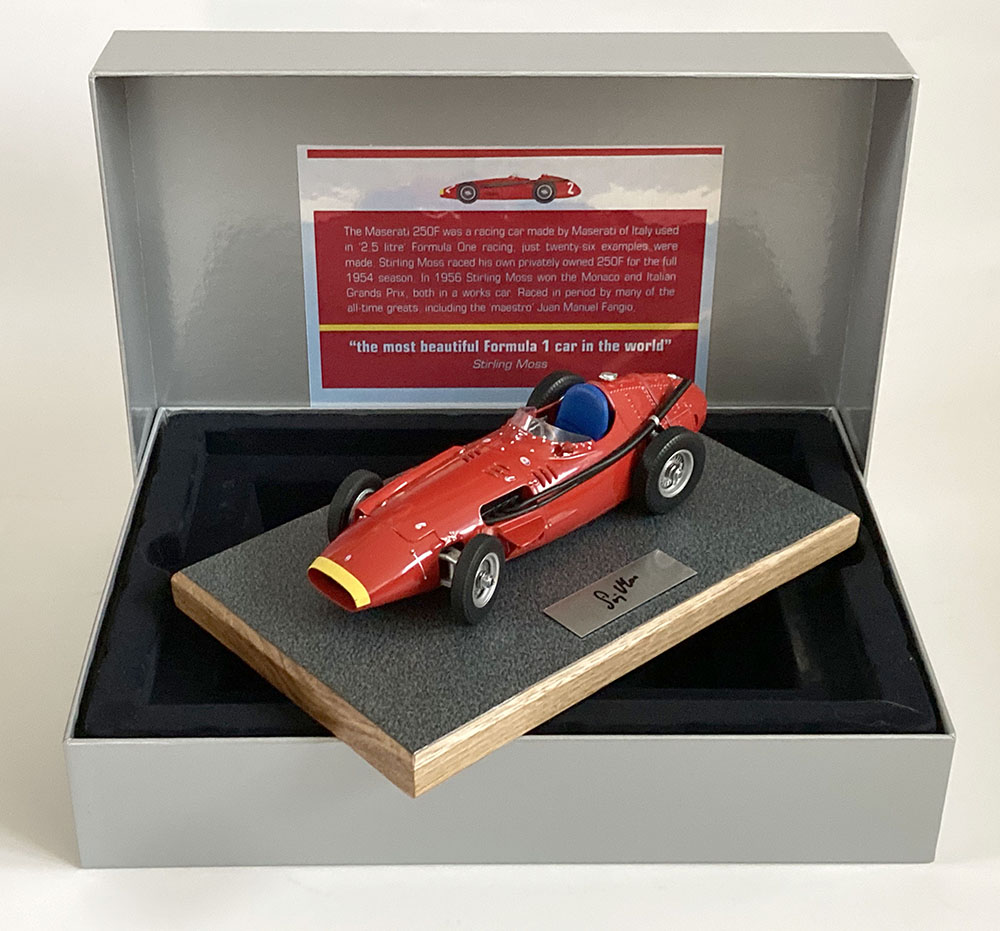 Product image for Maserati 250F | signed Stirling Moss | 1:18 Box Set