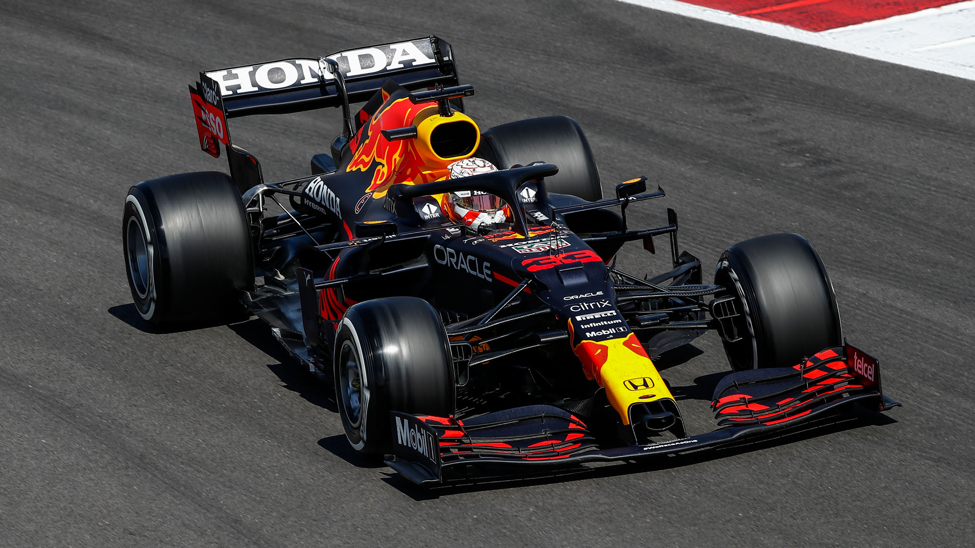 33 VERSTAPPEN Max (nld), Red Bull Racing Honda RB16B, action during the Formula 1 Heineken Grande Prémio de Portugal 2021 from April 30 to May 2, 2021 on the Algarve International Circuit, in Portimao, Portugal - Photo Xavi Bonilla / DPPI