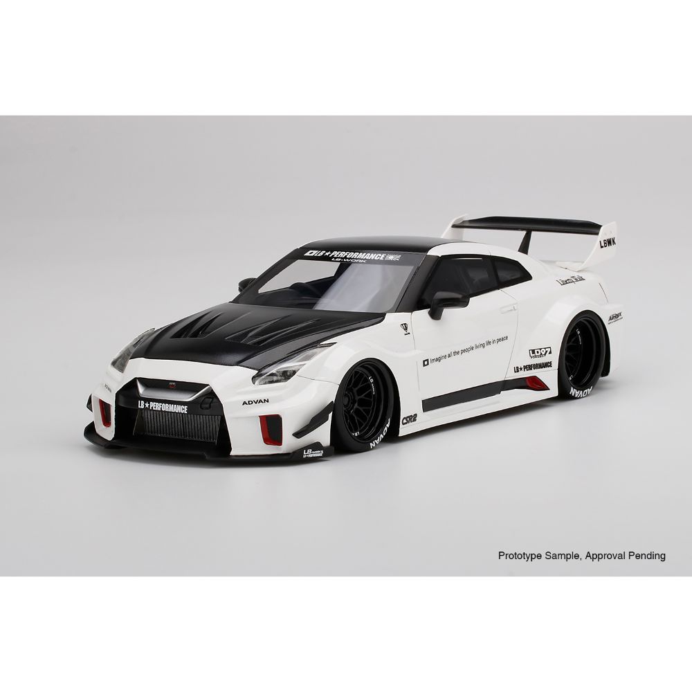 Product image for LB-Silhouette Works Nissan GT-R 35GT-RR | White | 1/18